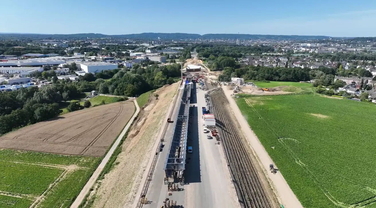 Die Bauarbeiten an der Haarbachtalbrücke liegen voll im Zeitplan